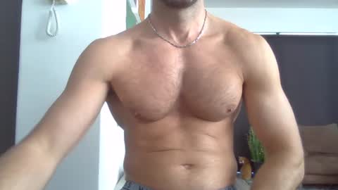 Snapshot of parisien75015 chatting on December 31, 2024, 10:15 am Porn Actor 21cm Hetero online show from December 31, 2024, 10:15 am