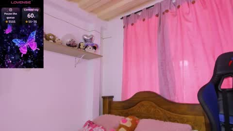 Paris online show from October 23, 2025, 6:50 pm