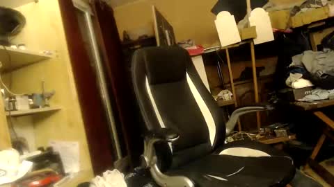 Snapshot of pascal88881 chatting on December 6, 2024, 10:08 pm pascal88881 online show from December 6, 2024, 10:08 pm