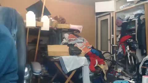 Snapshot of pascal88881 chatting on December 11, 2024, 5:00 am pascal88881 online show from December 11, 2024, 5:00 am