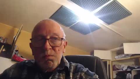 Snapshot of pascal88881 chatting on December 23, 2024, 5:00 pm pascal88881 online show from December 23, 2024, 5:00 pm