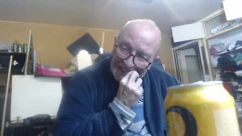 Snapshot of pascal88881 chatting on December 30, 2024, 9:08 pm pascal88881 online show from December 30, 2024, 9:08 pm