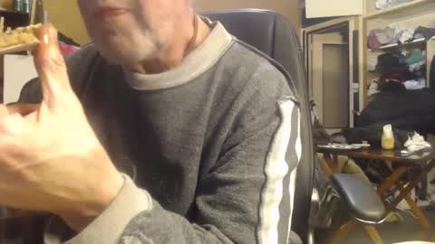 Snapshot of pascal88881 chatting on January 1, 2025, 6:58 am pascal88881 online show from January 1, 2025, 6:58 am