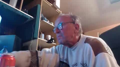 Snapshot of pascal88881 chatting on October 11, 2025, 7:01 pm pascal88881 online show from October 11, 2025, 7:01 pm