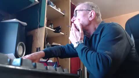 Snapshot of pascal88881 chatting on November 3, 2025, 1:56 pm pascal88881 online show from November 3, 2025, 1:56 pm