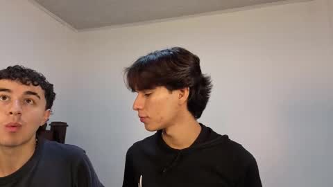 patri_ck_villa online show from November 10, 2025, 5:45 pm