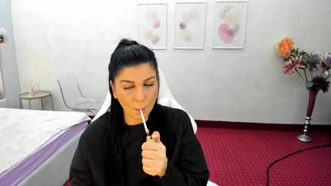 Patricia online show from December 30, 2024, 5:48 am