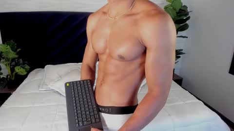 Snapshot of patrick_brown_ chatting on February 13, 2025, 11:50 am Patrick Brown online show from February 13, 2025, 11:50 am