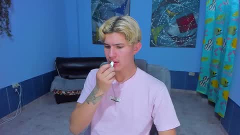 .... online show from November 10, 2025, 6:23 am