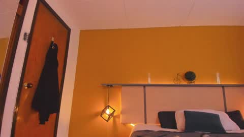 Snapshot of paul_evanss chatting on December 7, 2024, 1:51 pm Paul online show from December 7, 2024, 1:51 pm