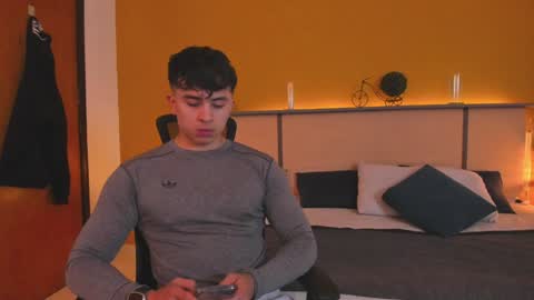 Snapshot of paul_evanss chatting on December 12, 2024, 2:33 pm Paul online show from December 12, 2024, 2:33 pm