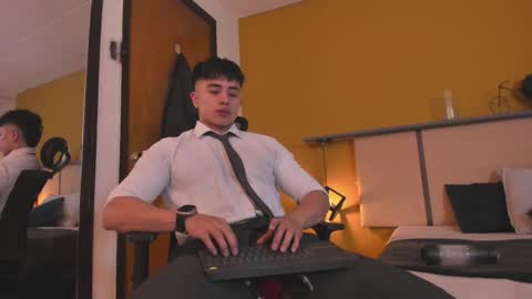 Snapshot of paul_evanss chatting on January 8, 2025, 1:09 pm Paul online show from January 8, 2025, 1:09 pm