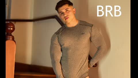 Snapshot of paul_evanss chatting on January 27, 2025, 6:09 pm Paul online show from January 27, 2025, 6:09 pm