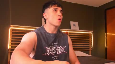 Snapshot of paul_evanss chatting on January 30, 2025, 3:08 pm Paul online show from January 30, 2025, 3:08 pm