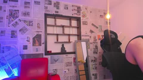 Snapshot of paul_evanss chatting on February 14, 2025, 12:47 pm Paul online show from February 14, 2025, 12:47 pm