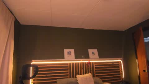 Snapshot of paul_evanss chatting on March 3, 2025, 12:27 pm Paul online show from March 3, 2025, 12:27 pm