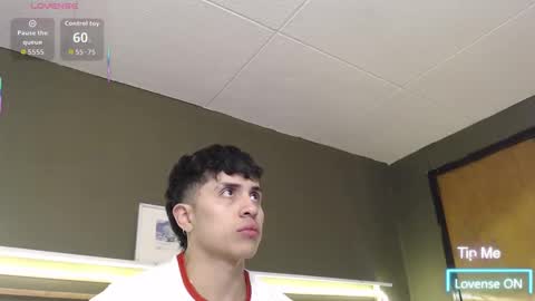 Snapshot of paul_evanss chatting on September 20, 2025, 1:01 pm Paul online show from September 20, 2025, 1:01 pm