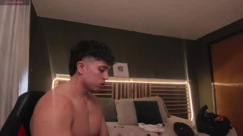 Snapshot of paul_evanss chatting on October 7, 2025, 1:30 pm Paul online show from October 7, 2025, 1:30 pm