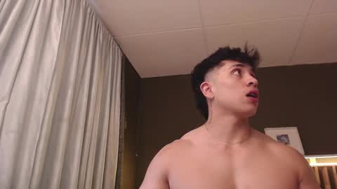 Snapshot of paul_evanss chatting on October 8, 2025, 1:31 pm Paul online show from October 8, 2025, 1:31 pm