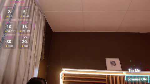 Snapshot of paul_evanss chatting on October 25, 2025, 1:07 pm Paul online show from October 25, 2025, 1:07 pm