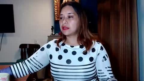 Snapshot of paula_anderson chatting on January 26, 2025, 3:59 am PAULA online show from January 26, 2025, 3:59 am