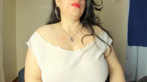 paula_ellie online show from November 27, 2025, 2:13 am