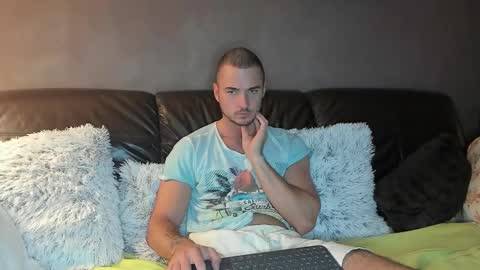 Snapshot of paulblack021 chatting on October 24, 2025, 8:49 pm paulblack021 online show from October 24, 2025, 8:49 pm