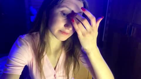 Ashley Cooper online show from October 2, 2025, 7:54 pm