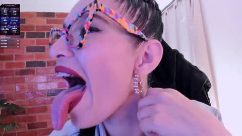 Paulina online show from January 10, 2025, 12:38 am