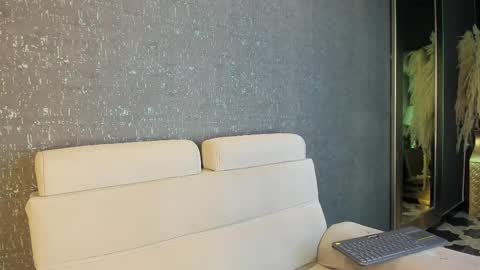 Paulina online show from October 3, 2025, 11:40 am