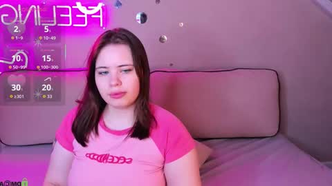 Snapshot of pauline_moore chatting on December 4, 2025, 8:45 am Erica online show from December 4, 2025, 8:45 am