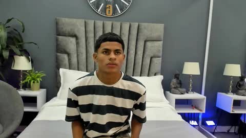 Snapshot of paull_cassidy chatting on September 28, 2025, 7:08 pm Paull Cassidy online show from September 28, 2025, 7:08 pm