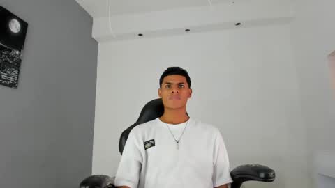 Snapshot of paull_cassidy chatting on October 9, 2025, 7:56 pm Paull Cassidy online show from October 9, 2025, 7:56 pm