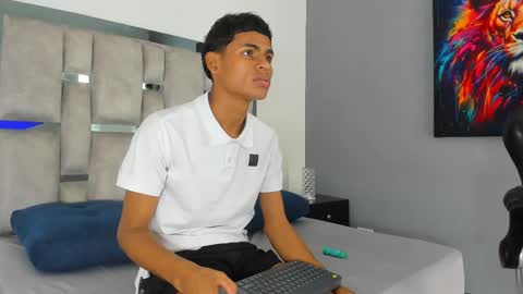 Snapshot of paull_cassidy chatting on October 30, 2025, 8:09 pm Paull Cassidy online show from October 30, 2025, 8:09 pm