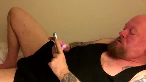 Snapshot of paulyb445 chatting on October 30, 2025, 2:35 am paulyb445 online show from October 30, 2025, 2:35 am