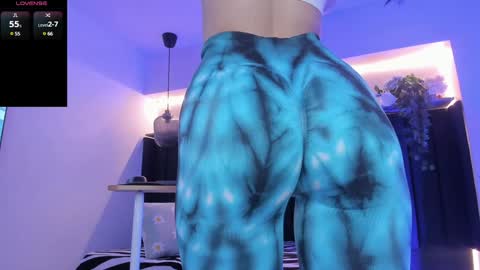 Dani online show from January 8, 2025, 4:22 pm