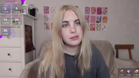 Snapshot of pawwsup1 chatting on February 24, 2025, 4:26 pm Allisses online show from February 24, 2025, 4:26 pm