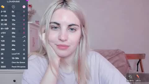 Snapshot of pawwsup1 chatting on November 4, 2025, 10:58 am Allisses online show from November 4, 2025, 10:58 am