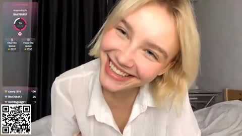 Snapshot of paztumminello chatting on November 8, 2025, 3:56 pm Lola online show from November 8, 2025, 3:56 pm