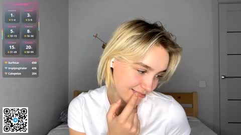 Snapshot of paztumminello chatting on December 2, 2025, 3:07 pm Lola online show from December 2, 2025, 3:07 pm