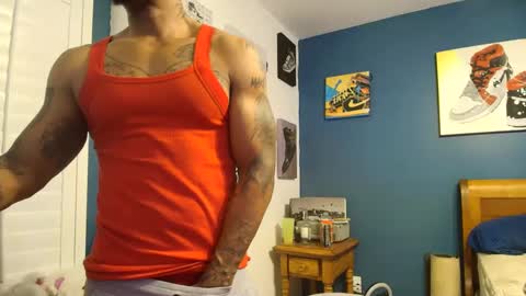 Snapshot of pcuddy3 chatting on September 28, 2025, 5:02 am Phenomenal online show from September 28, 2025, 5:02 am