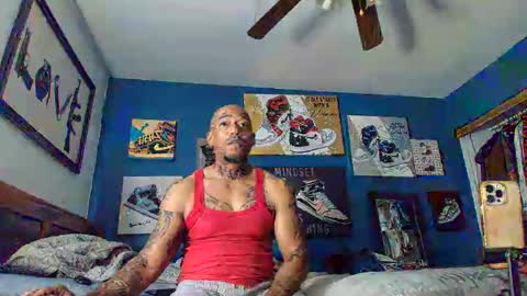 Snapshot of pcuddy3 chatting on November 9, 2025, 6:17 pm Phenomenal online show from November 9, 2025, 6:17 pm