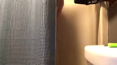 Snapshot of pduke81 chatting on February 3, 2025, 1:30 am Hung sung Hero online show from February 3, 2025, 1:30 am