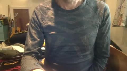 Snapshot of pea23 chatting on January 23, 2025, 1:45 pm pea23 online show from January 23, 2025, 1:45 pm