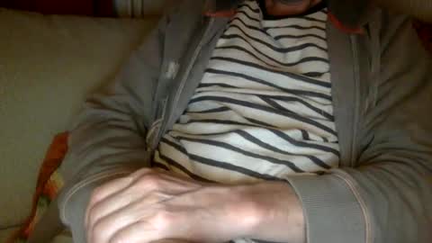 Snapshot of pea23 chatting on February 22, 2025, 5:57 pm pea23 online show from February 22, 2025, 5:57 pm