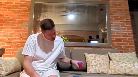 Snapshot of peachespunkins chatting on November 11, 2025, 1:16 am peachespunkins online show from November 11, 2025, 1:16 am