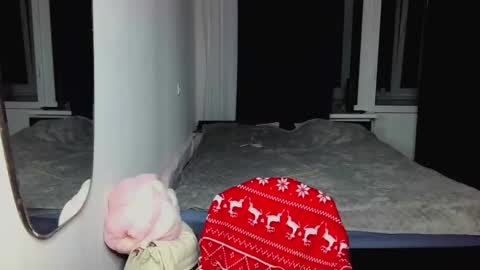 Snapshot of peachybabe__ chatting on January 18, 2025, 2:36 am Peachy online show from January 18, 2025, 2:36 am