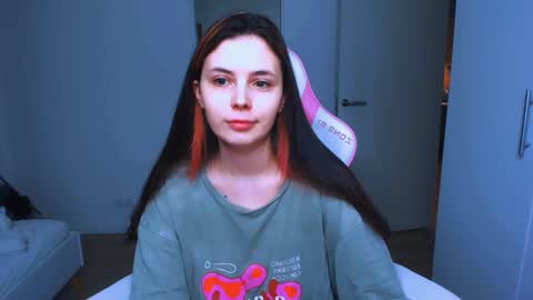 Snapshot of peachybabe__ chatting on January 27, 2025, 6:52 pm Peachy online show from January 27, 2025, 6:52 pm