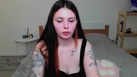 Snapshot of peachybabe__ chatting on March 2, 2025, 9:22 pm Peachy online show from March 2, 2025, 9:22 pm