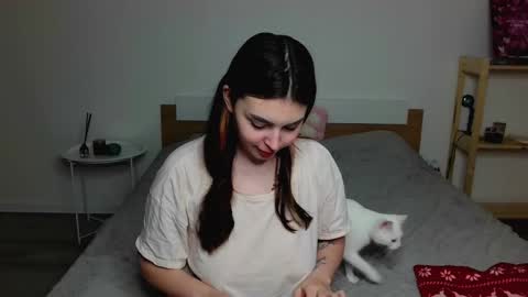 Snapshot of peachybabe__ chatting on March 10, 2025, 5:50 pm Peachy online show from March 10, 2025, 5:50 pm